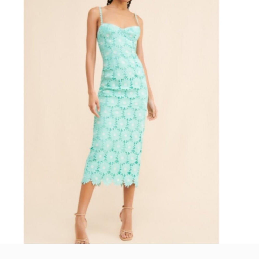 Saylor Calibria Midi Dress